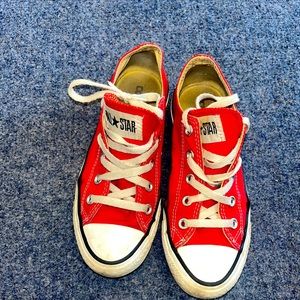 Girls converse sneakers size 6